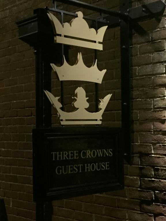 Three Crowns Guest House Salisbury Kültér fotó